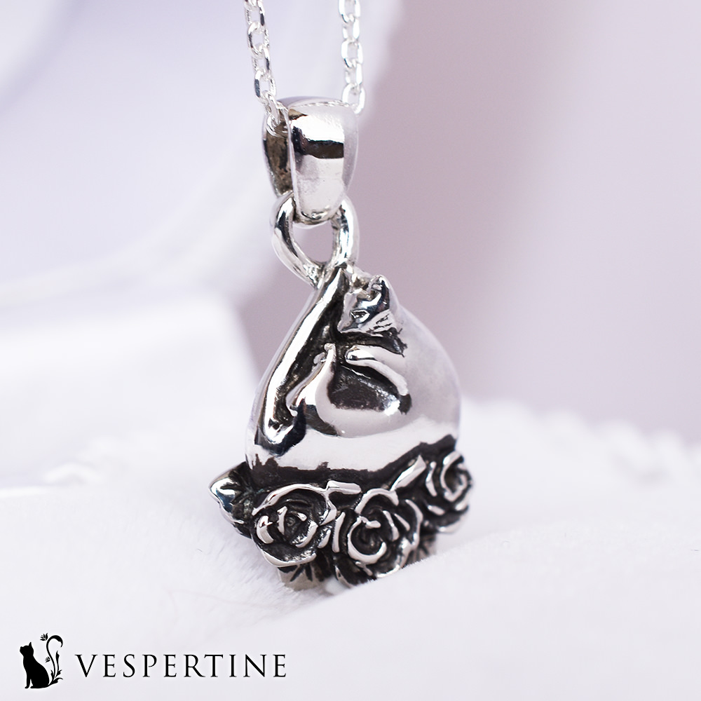 VESPERTINE 猫薔薇ネックレス